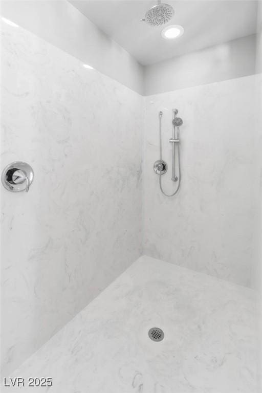 5976 Rockway Glen Ave, Las Vegas, NV 89141 - full bathroom featuring a marble finish shower