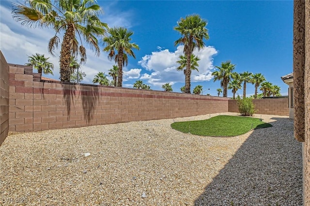 9252 Oxbow Lake Ave, Las Vegas, NV 89149 - view of fenced backyard