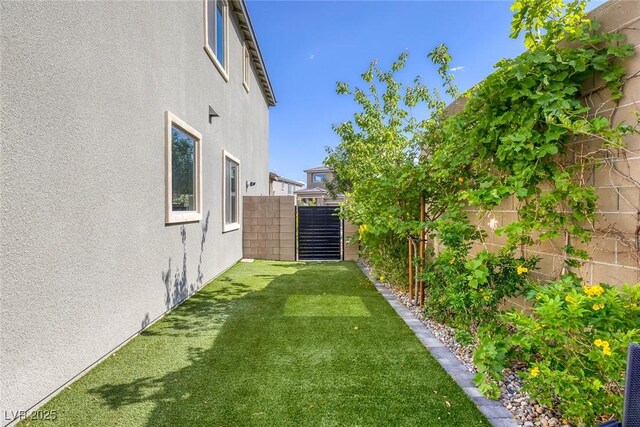 12426 Alpenglow Ct, Las Vegas, NV 89138 - view of fenced backyard