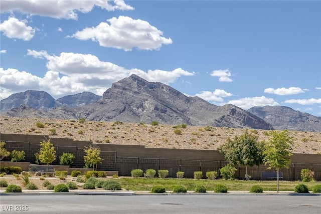 12426 Alpenglow Ct, Las Vegas, NV 89138 - view of mountain background