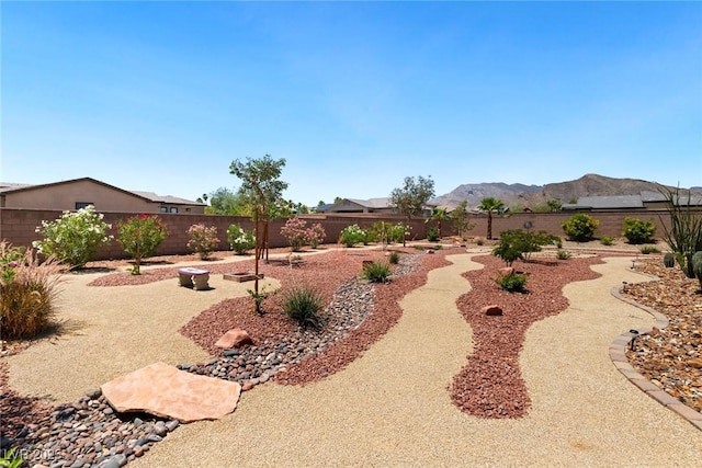 4317 Velvet Ridge Ct, Las Vegas, NV 89129 - fenced backyard with a mountain view