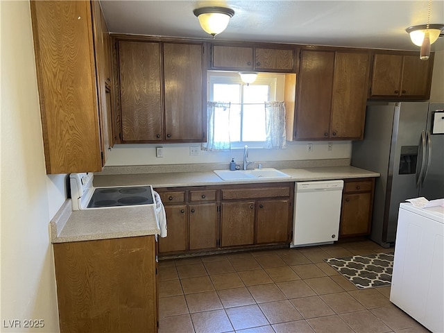 565 Greenbriar Townhouse Way, Las Vegas, NV 89121