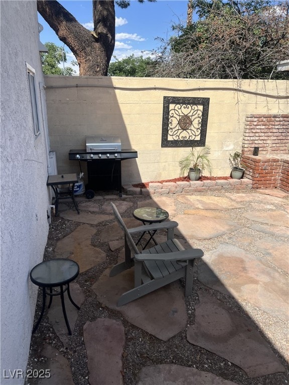 565 Greenbriar Townhouse Way, Las Vegas, NV 89121