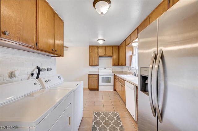 565 Greenbriar Townhouse Way, Las Vegas, NV 89121 - photo 18