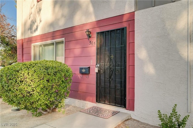 565 Greenbriar Townhouse Way, Las Vegas, NV 89121 - photo 4
