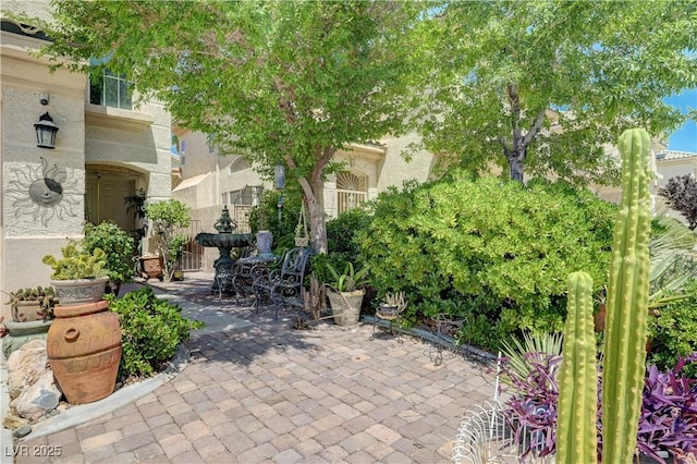 3873 Palm Island Ct, Las Vegas, NV 89147 - view of patio / terrace