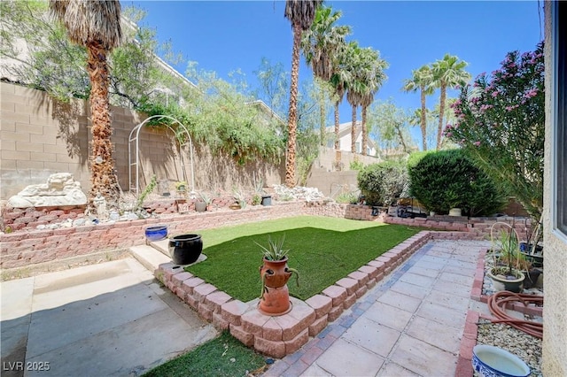 3873 Palm Island Ct, Las Vegas, NV 89147 - fenced backyard featuring a patio
