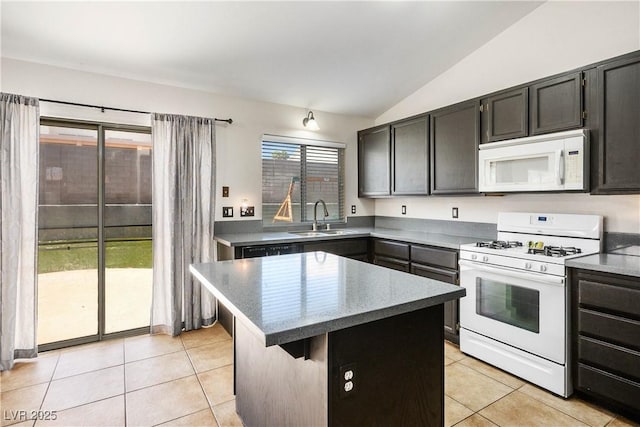 218 Red Coral Dr, Henderson, NV 89002 - photo 6