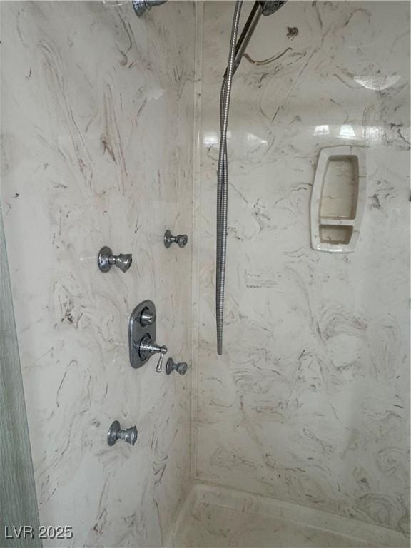6277 Mustang Spring Ave, Las Vegas, NV 89139 - full bath with a marble finish shower