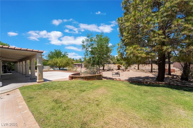 4530 W Shelbourne Ave, Las Vegas, NV 89139 - view of grassy yard