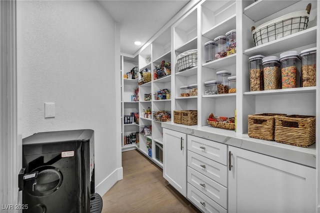 2058 Troon Dr, Henderson, NV 89074 - view of pantry