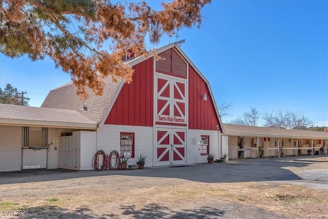 2868 Vista Del Sol Ave, Las Vegas, NV 89120 - view of barn
