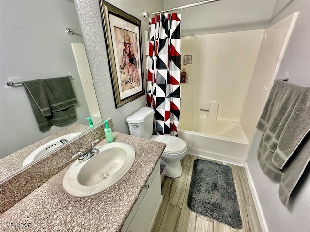 2016 Mesquite Ln Unit 302, Laughlin, NV 89029 - bathroom with vanity and shower / bath combo