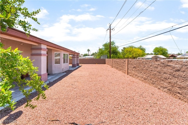 4656 E Desert Inn Rd, Las Vegas, NV 89121 - view of fenced backyard