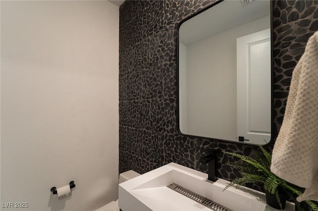 6486 Vanhoven Crest St, Las Vegas, NV 89166 - photo 34