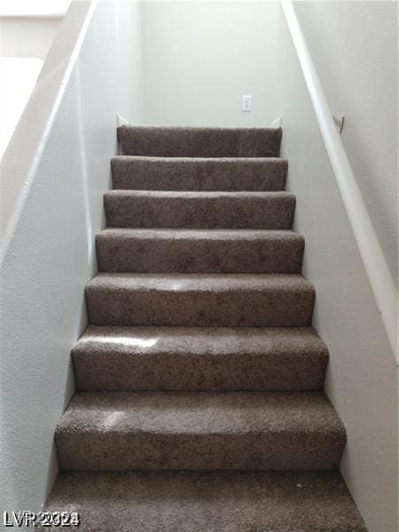 256 Camino Viejo St, Henderson, NV 89012 - view of stairs