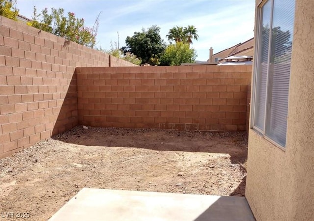 256 Camino Viejo St, Henderson, NV 89012 - view of yard featuring a patio