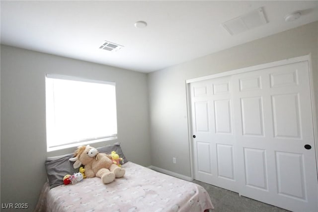 7037 Tilligerry St, North Las Vegas, NV 89084 - bedroom featuring carpet flooring and a closet