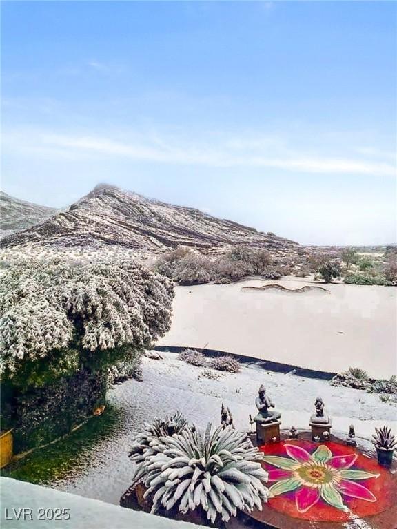 11680 Evergreen Creek Ln, Las Vegas, NV 89135 - water view featuring a mountain backdrop
