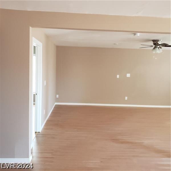 3439 Cox St, North Las Vegas, NV 89032 - photo 4