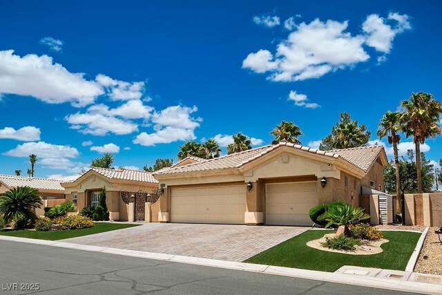7311 Chaparral Cove Ln, Las Vegas, NV 89131 - photo 61