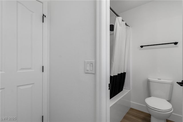 1551 Boundary Peak Way, Las Vegas, NV 89135 - full bath featuring shower / tub combo and wood finished floors