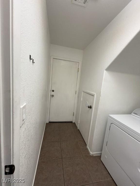 5316 Fireside Ranch Ave, Las Vegas, NV 89131 - laundry area featuring washer / dryer and tile patterned floors