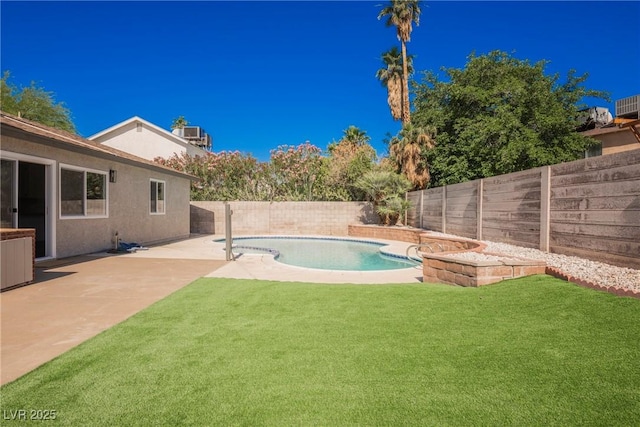 6330 Spring Meadow Dr, Las Vegas, NV 89103
