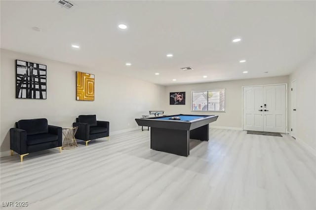 3047 Van Buskirk Cir, Las Vegas, NV 89121 - rec room with light wood-style flooring, billiards, and recessed lighting