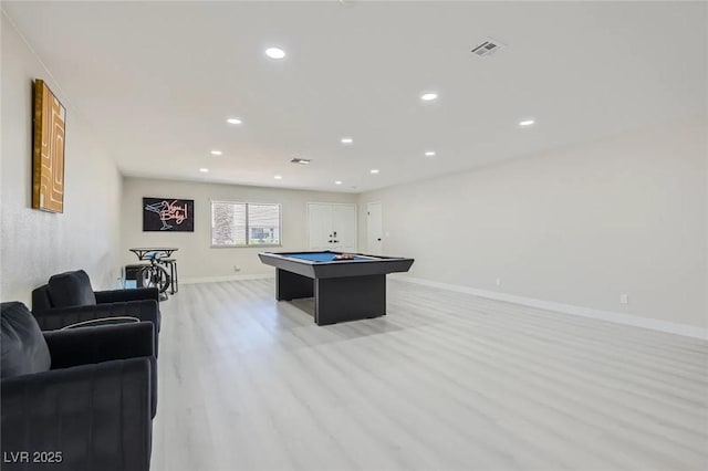 3047 Van Buskirk Cir, Las Vegas, NV 89121 - playroom featuring light wood-style floors, billiards table, and recessed lighting