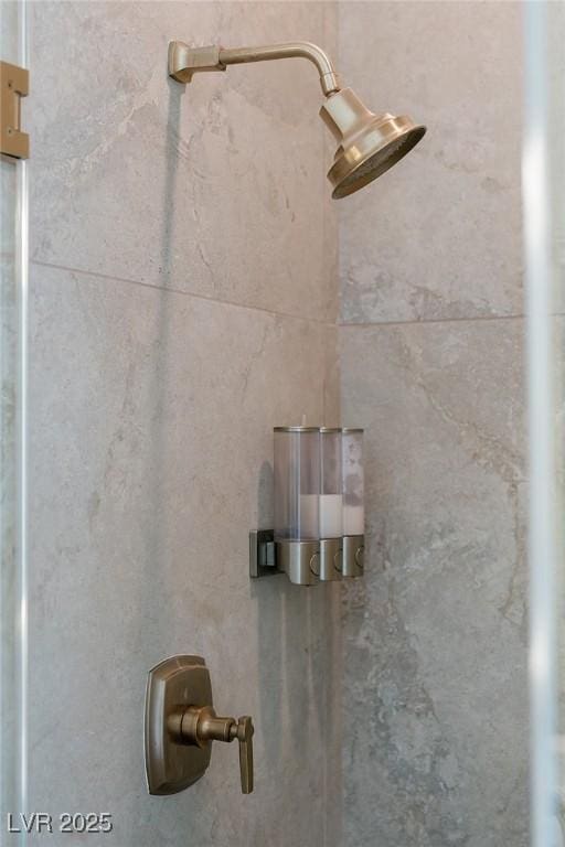 7745 Radcliff St, Las Vegas, NV 89123 - bathroom view