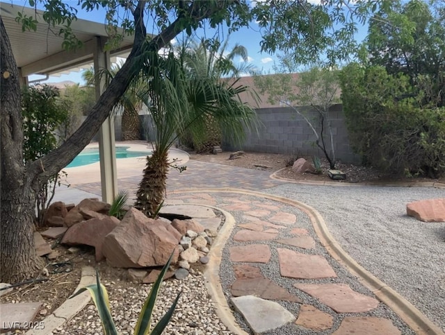 13 Desert Dawn Ln, Henderson, NV 89074