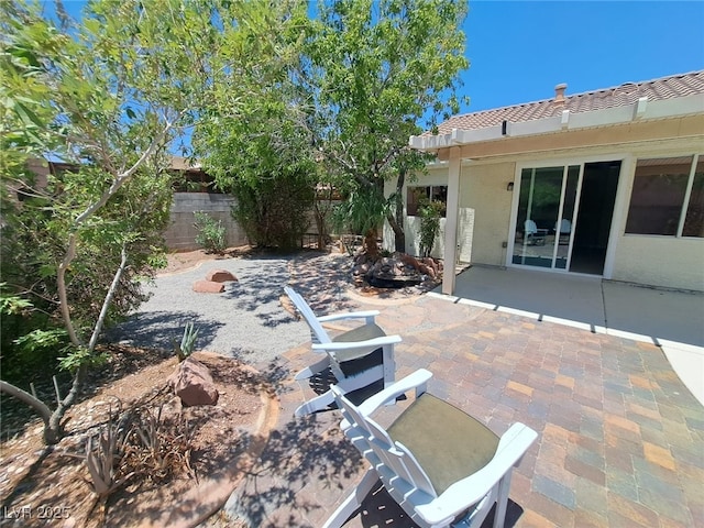 13 Desert Dawn Ln, Henderson, NV 89074 - fenced backyard featuring a patio area
