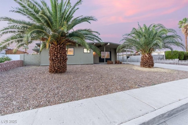 1628 Izabella Ave, Las Vegas, NV 89169 - view of obstructed view of property