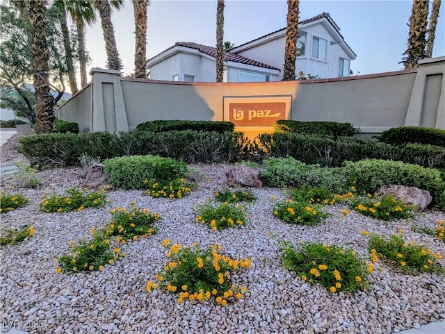 9728 Echo Hills Dr, Las Vegas, NV 89134 - photo 3
