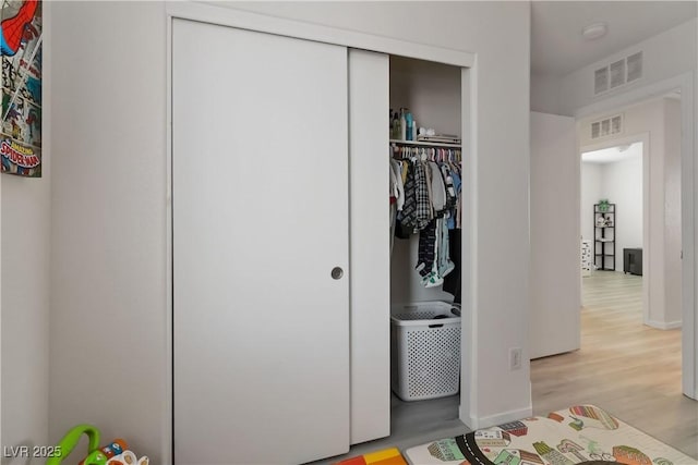 4976 Quiet Morning St, Las Vegas, NV 89122 - view of closet
