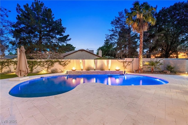 1990 Freeman Ct, Henderson, NV 89014 - view of pool featuring a patio area and a fenced backyard