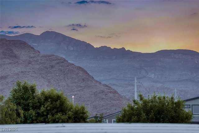 5438 Sierra Brook Ct, Las Vegas, NV 89149 - mountain view