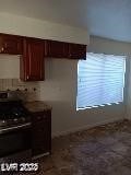 1745 Starridge Way, Las Vegas, NV 89142 - kitchen with gas stove