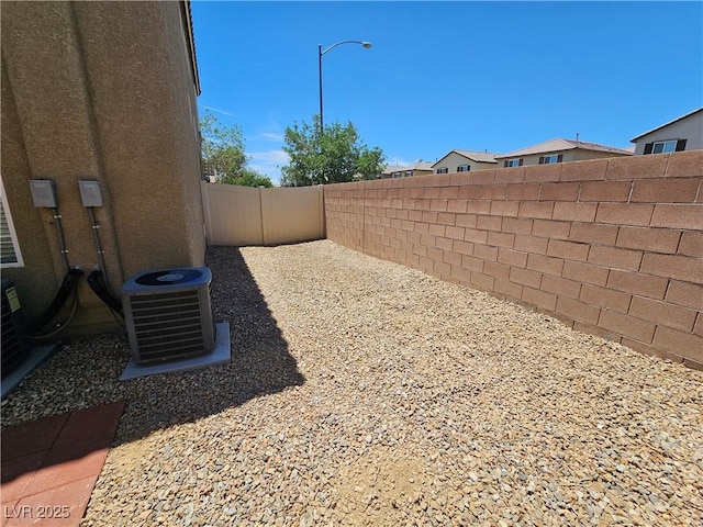 6824 Briarwood Bend Ave, Las Vegas, NV 89130 - view of fenced backyard