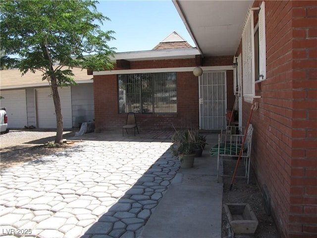 4950 Burnham Ave, Las Vegas, NV 89119 - view of patio