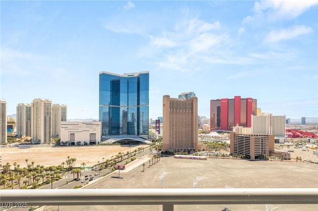 200 W Sahara Ave Unit 2204, Las Vegas, NV 89102 - skyline view