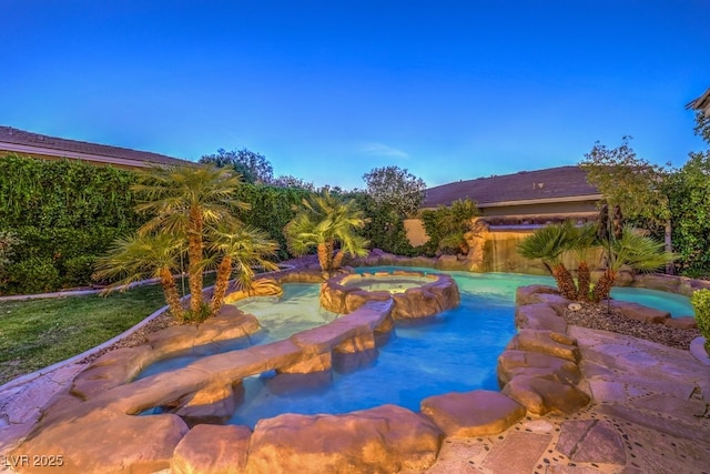 10300 Wellside Hill Ave, Las Vegas, NV 89145 - view of swimming pool featuring a pool with connected hot tub