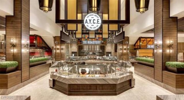 4381 W Flamingo Rd Unit 2902, Las Vegas, NV 89103 - community lobby with a towering ceiling