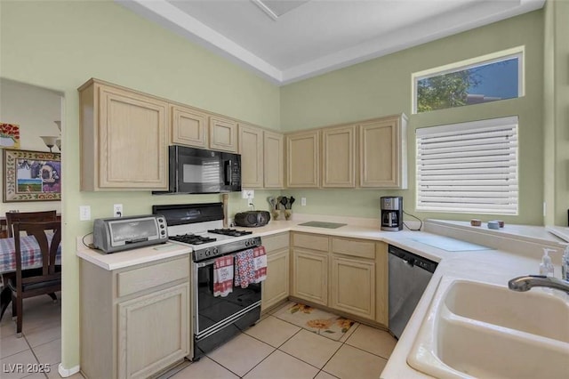 10017 Bundella Dr, Las Vegas, NV 89134 - photo 20