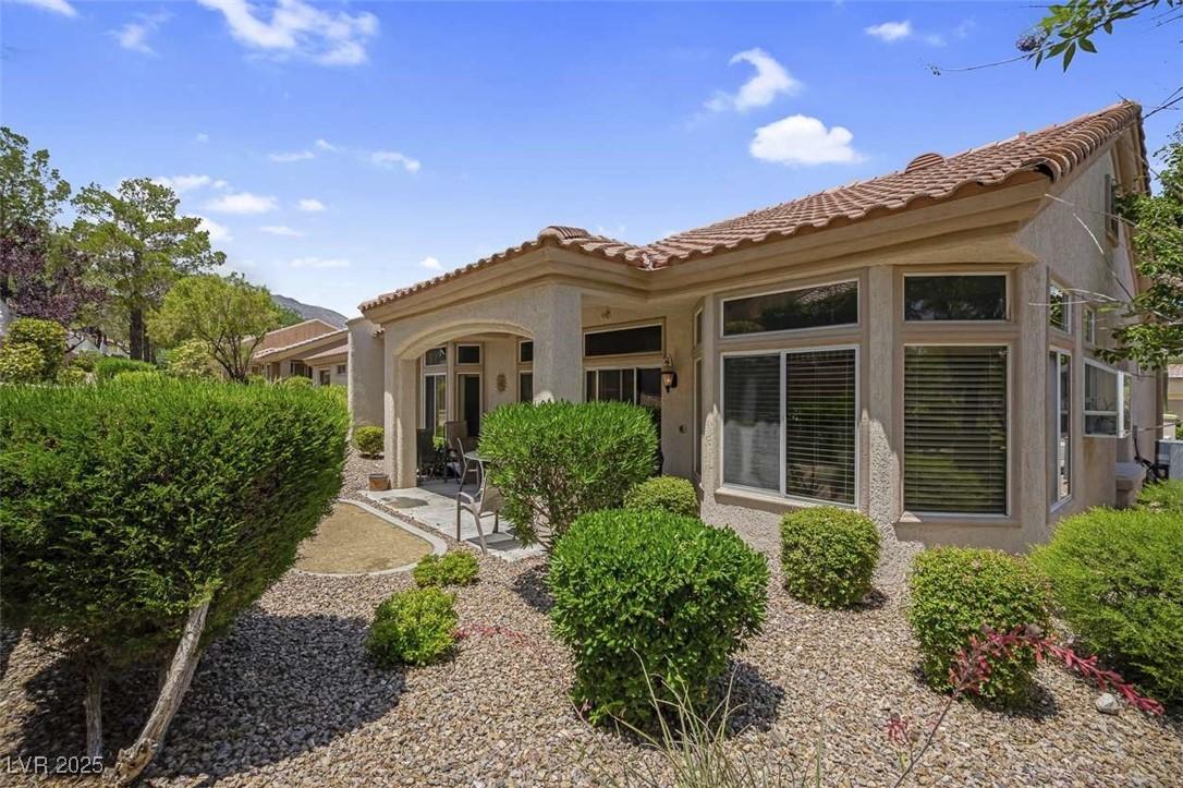 10017 Bundella Dr, Las Vegas, NV 89134 - photo 43