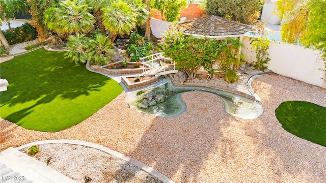 226 Dalmatian Ln, Las Vegas, NV 89107 - view of yard