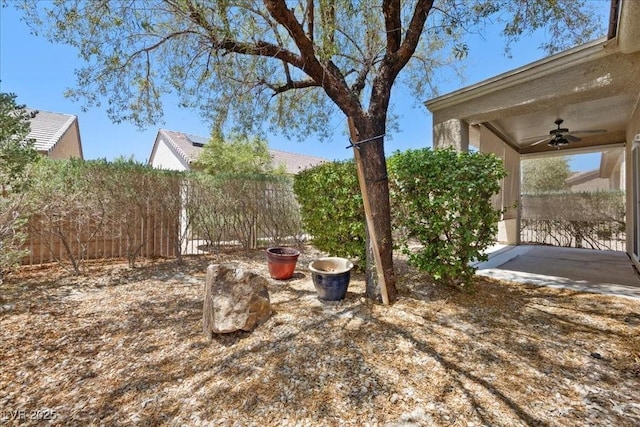 2117 Bay Thrush Way N, Las Vegas, NV 89084 - view of yard with ceiling fan