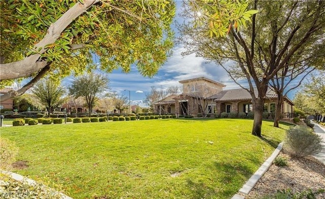 1922 Via Delle Arti, Henderson, NV 89044 - view of green lawn