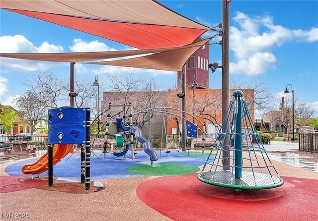 1922 Via Delle Arti, Henderson, NV 89044 - view of communal playground